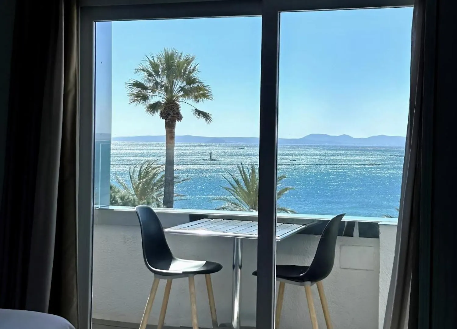 Hotel Marina ロザス