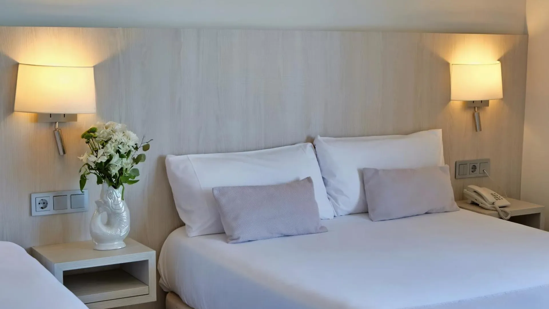 ***  Hotel Marina ロザス スペイン