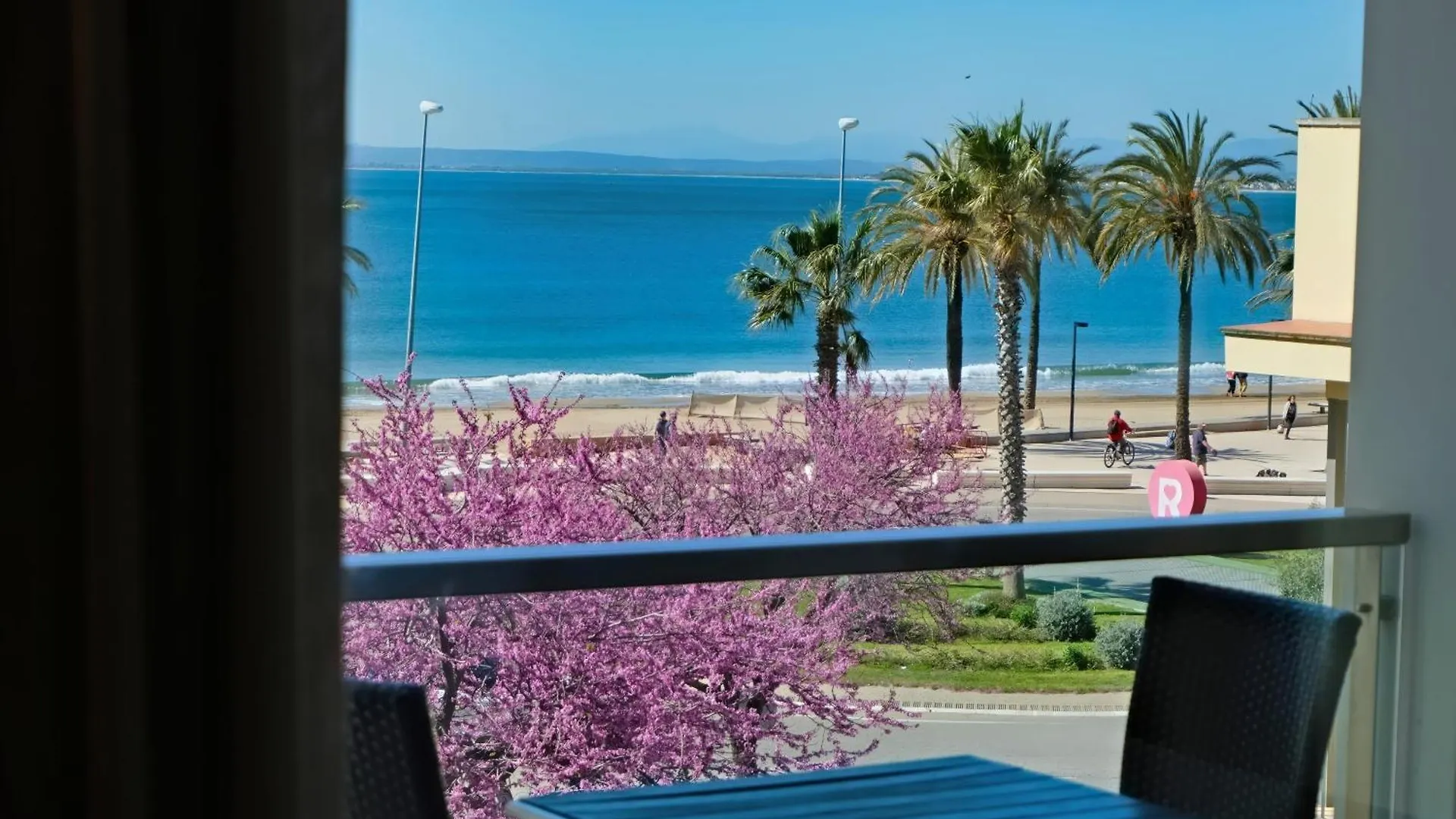 Hotel Marina ロザス