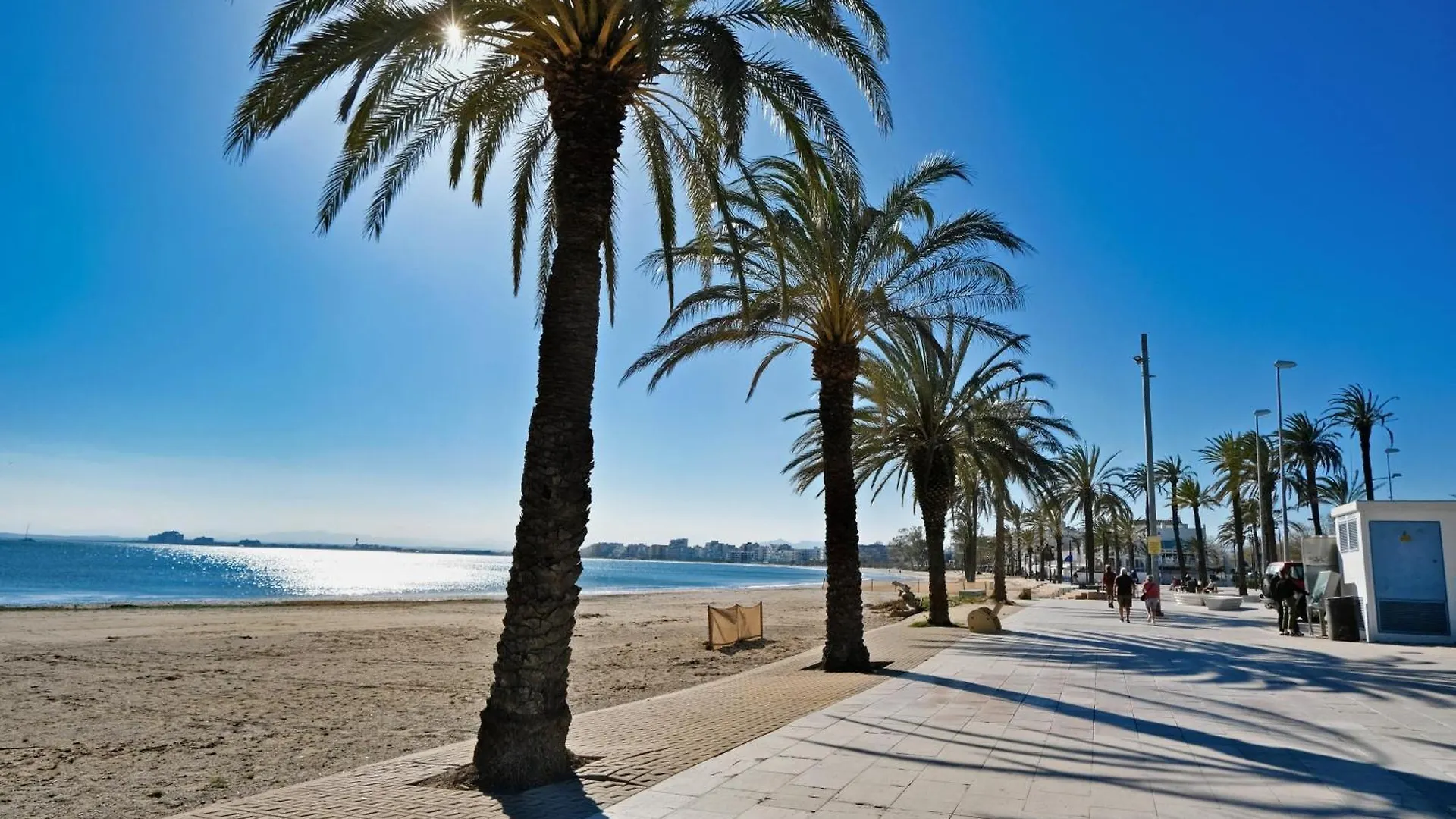 Hotel Marina Roses Spain