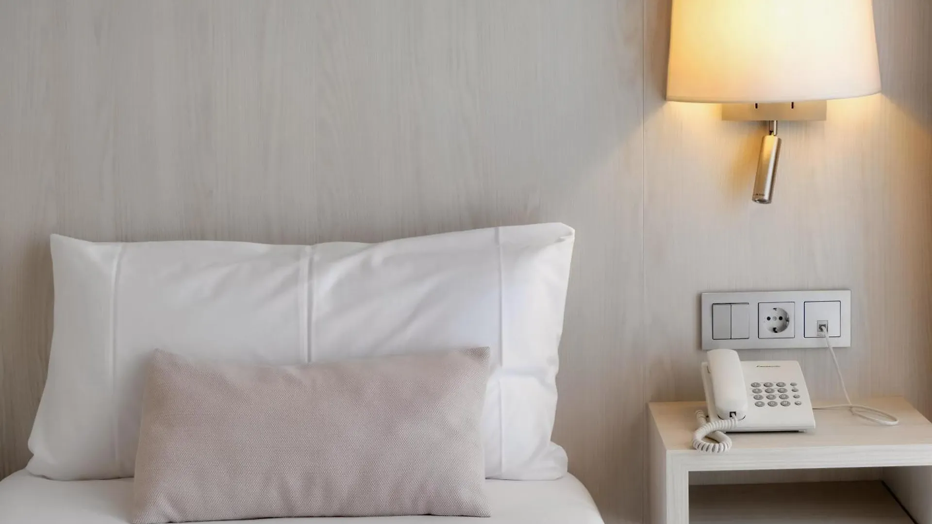 Hotel Marina ロザス スペイン